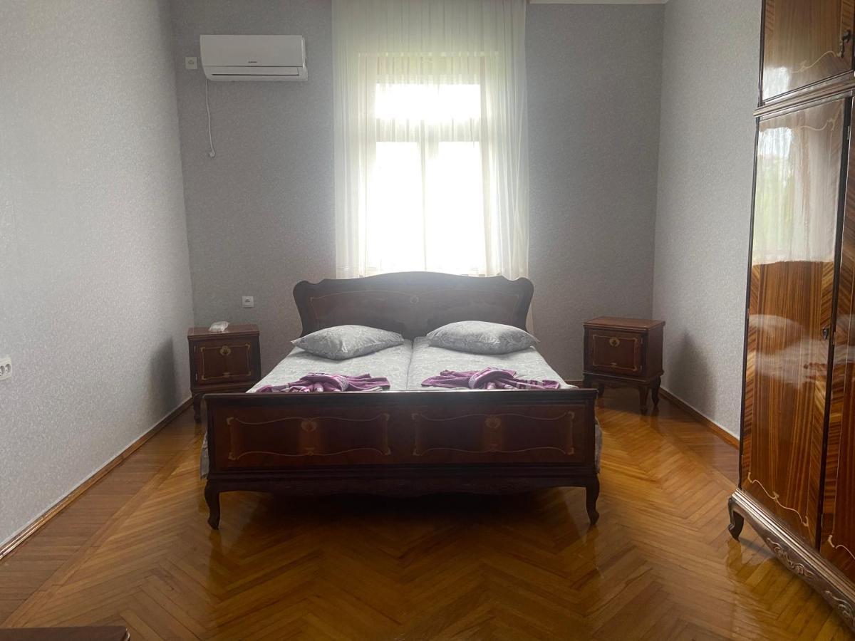 Luka Family Guest House باتومي المظهر الخارجي الصورة