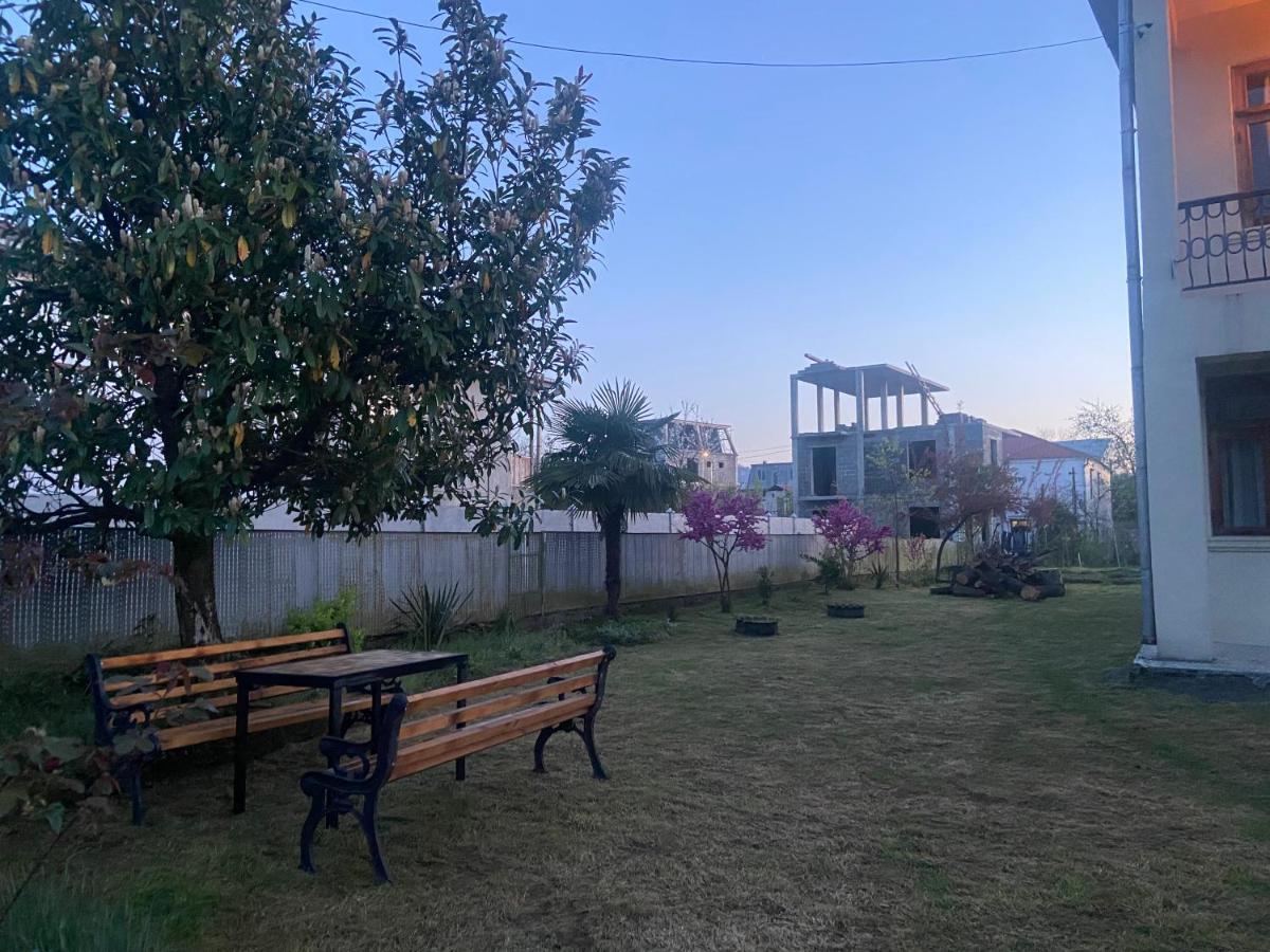 Luka Family Guest House باتومي المظهر الخارجي الصورة
